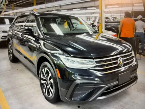 More photos of 2022 Volkswagen Tiguan 2.0T S at Car Central Wallingford, CT