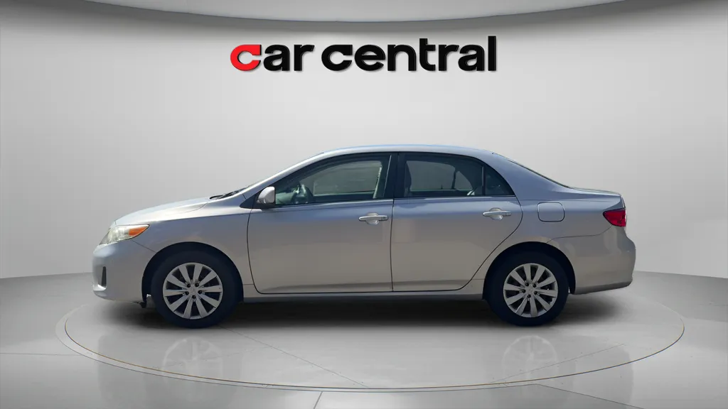 Photos of 2013 Toyota Corolla LE for sale in Wallingford, CT at Car Central Wallingford