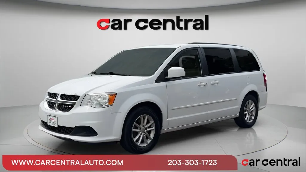 White 2016 Dodge Grand Caravan SXT for sale in Wallingford, CT