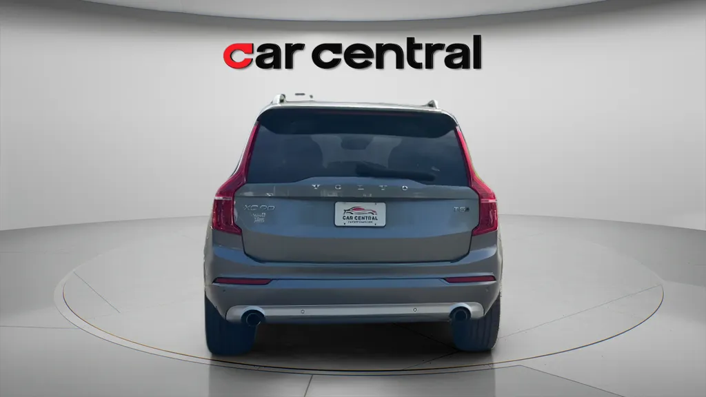 More photos of 2019 Volvo XC90 T5 Momentum at Car Central Wallingford, CT