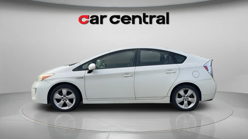 Photos of 2013 Toyota Prius Three for sale in Wallingford, CT at Car Central Wallingford