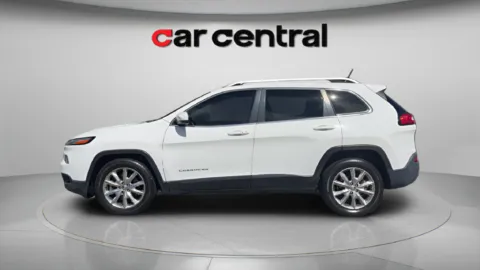 Photos of 2015 Jeep Cherokee Limited for sale in Wallingford, CT at Car Central Wallingford