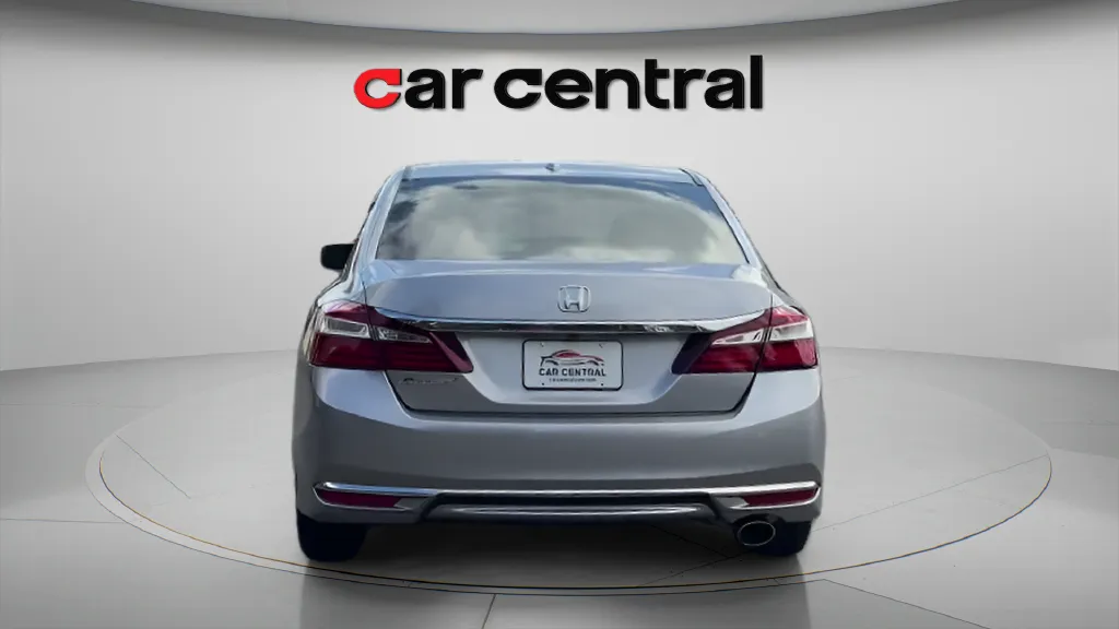 More photos of 2017 Honda Accord EX-L at Car Central Wallingford, CT