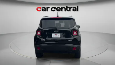 More photos of 2021 Jeep Renegade Latitude at Car Central Wallingford, CT