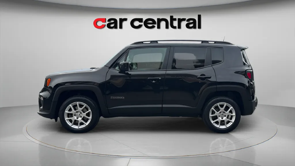 Photos of 2021 Jeep Renegade Latitude for sale in Wallingford, CT at Car Central Wallingford