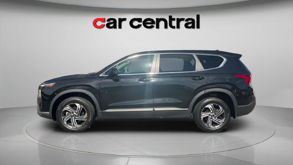 Photos of 2022 Hyundai Santa Fe SE for sale in Wallingford, CT at Car Central Wallingford