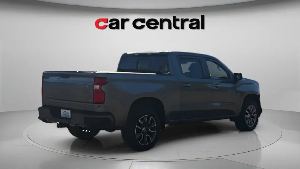 More photos of 2021 Chevrolet Silverado 1500 RST at Car Central Wallingford, CT