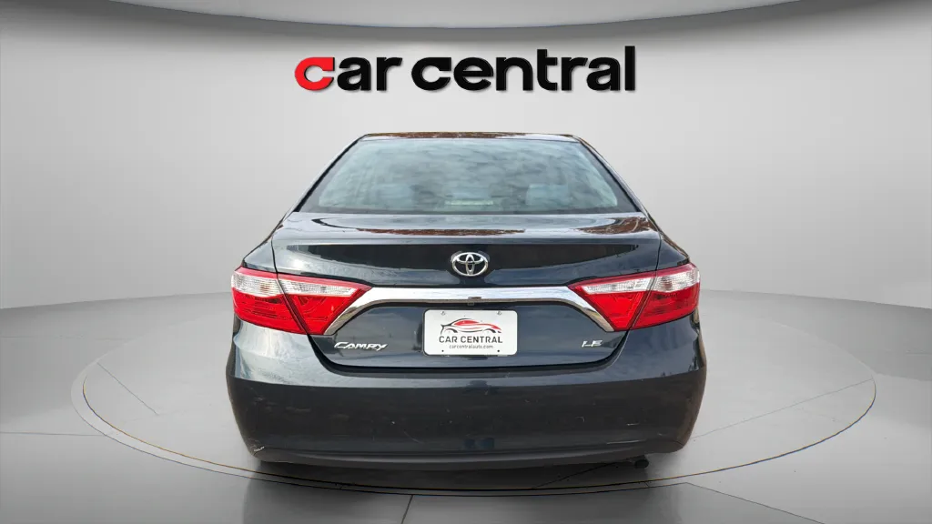 More photos of 2016 Toyota Camry LE at Car Central Wallingford, CT
