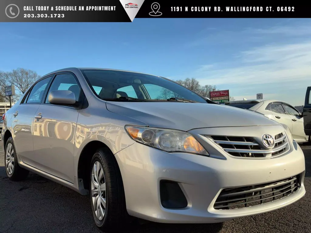 2013 Toyota Corolla LE Sedan 4D for sale in Wallingford, CT
