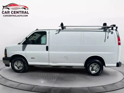 Photos of 2018 Chevrolet Express 3500 Work Van for sale in Wallingford, CT at Car Central Wallingford