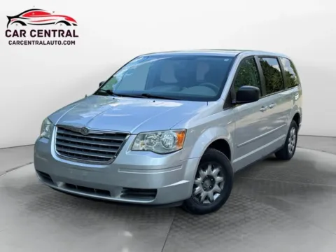 Silver 2009 Chrysler Town & Country LX Minivan 4D for sale in Wallingford, CT