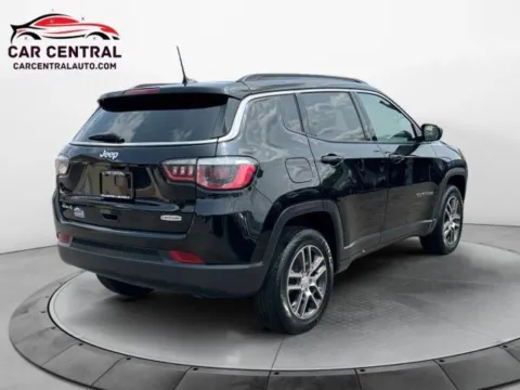 More photos of 2018 Jeep Compass Latitude at Car Central Wallingford, CT