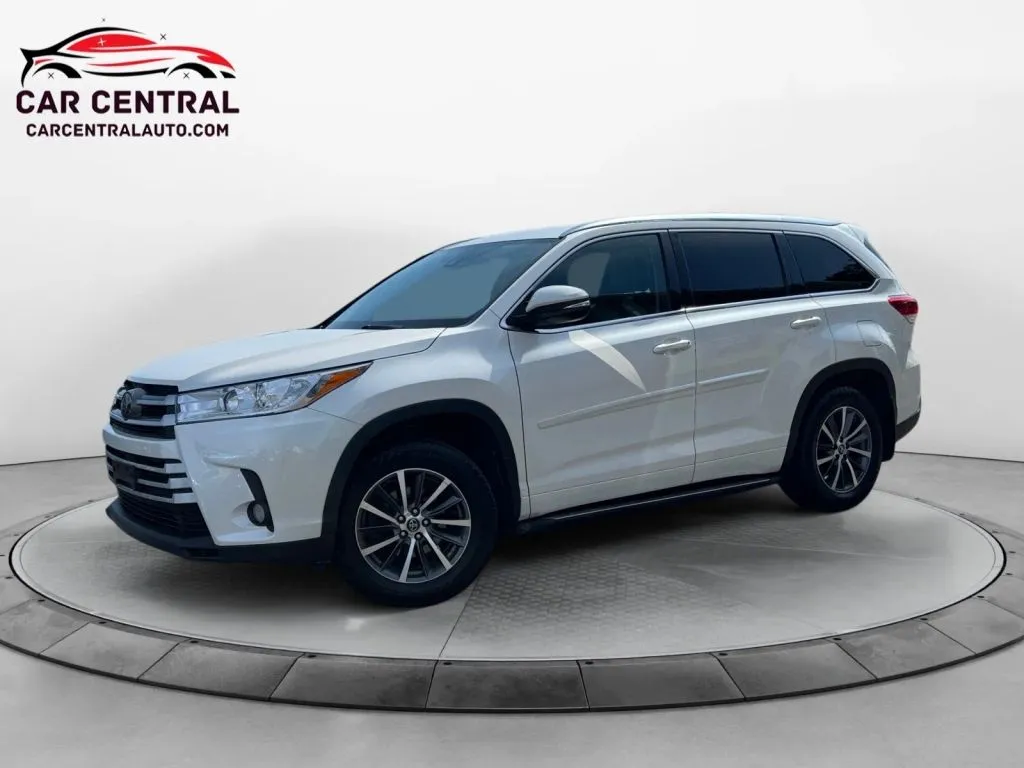 2017 Toyota Highlander