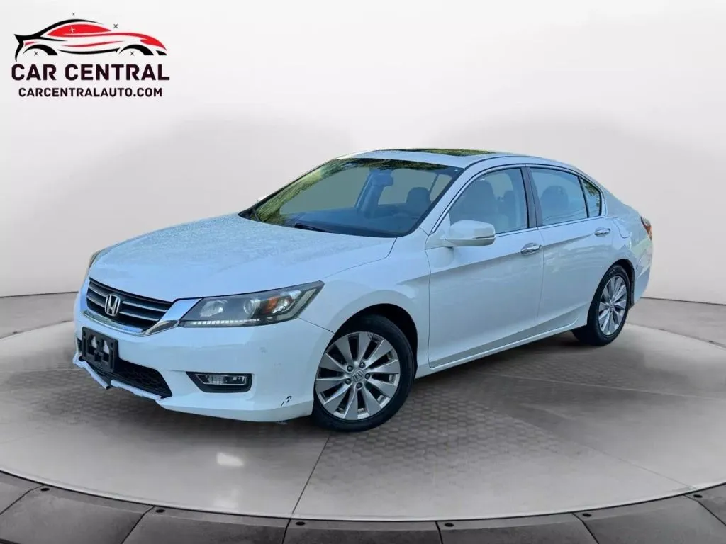 White 2013 Honda Accord EX-L Sedan 4D for sale in Wallingford, CT