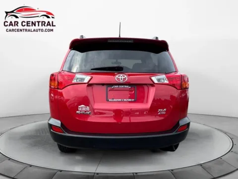 More photos of 2015 Toyota RAV4 XLE Sport Utility 4D at Car Central Wallingford, CT
