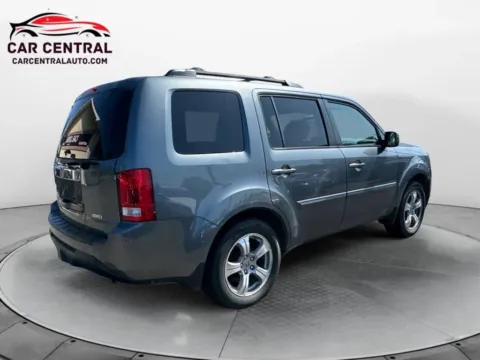 More photos of 2013 Honda Pilot EX-L Sport Utility 4D at Car Central Wallingford, CT