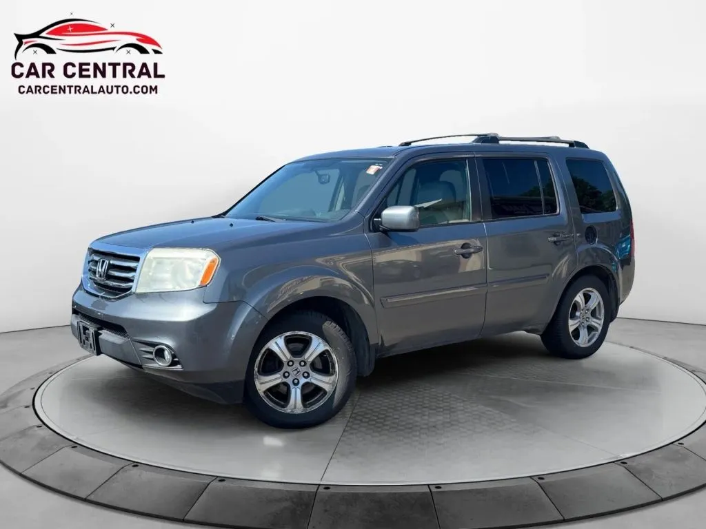 Gray 2013 Honda Pilot EX-L Sport Utility 4D for sale in Wallingford, CT