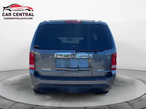 More photos of 2013 Honda Pilot EX-L Sport Utility 4D at Car Central Wallingford, CT