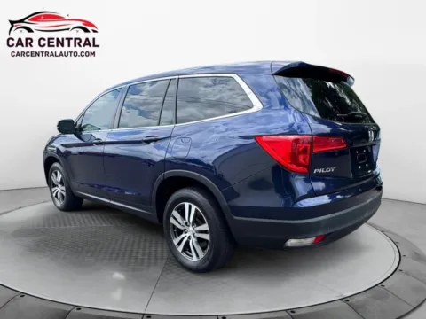 More photos of 2018 Honda Pilot EX-L Sport Utility 4D at Car Central Wallingford, CT
