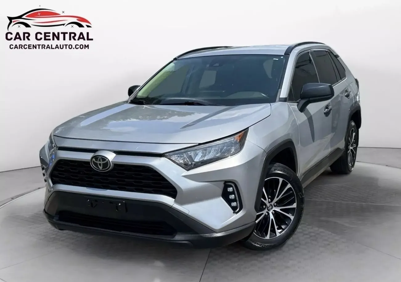 2019 Toyota RAV4 LE for sale in Wallingford, CT