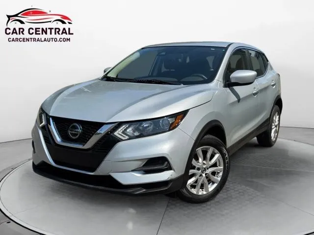 Silver 2021 Nissan Rogue Sport S for sale in Wallingford, CT