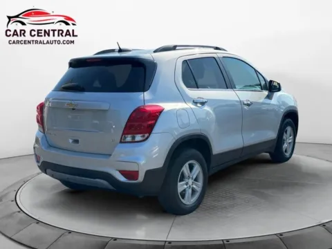 More photos of 2019 Chevrolet Trax LT Sport Utility 4D at Car Central Wallingford, CT