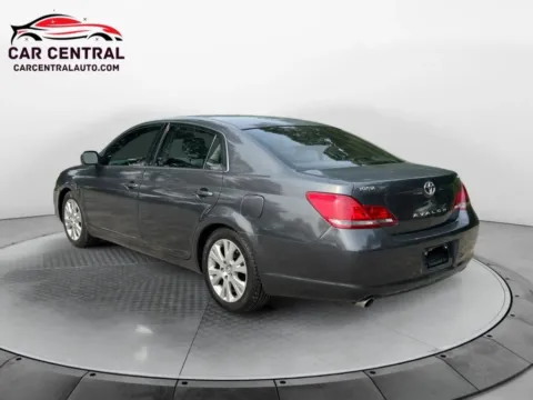 Another view of 2008 Toyota Avalon XLS Sedan 4D for sale in Wallingford, CT at Car Central Wallingford