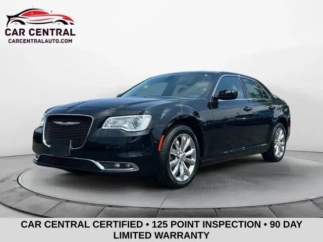 2017 Chrysler 300