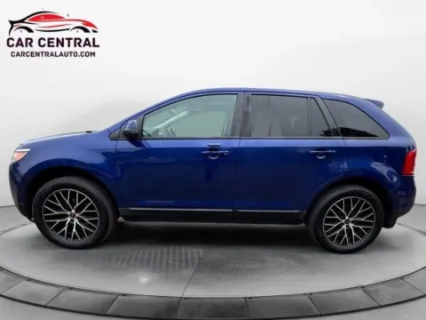 Photos of 2013 Ford Edge SEL for sale in Wallingford, CT at Car Central Wallingford