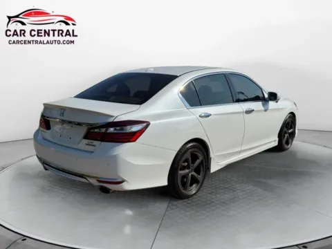More photos of 2017 Honda Accord Touring Sedan 4D at Car Central Wallingford, CT
