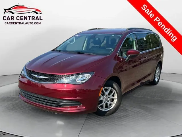 2020 Chrysler Voyager LXI for sale in Wallingford, CT