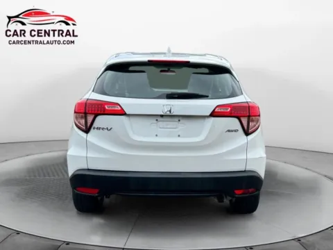 More photos of 2018 Honda HR-V LX Sport Utility 4D at Car Central Wallingford, CT