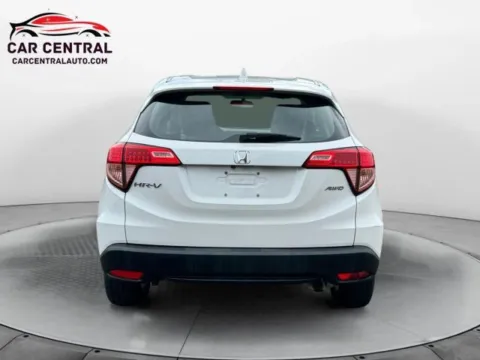 More photos of 2018 Honda HR-V LX at Car Central Wallingford, CT