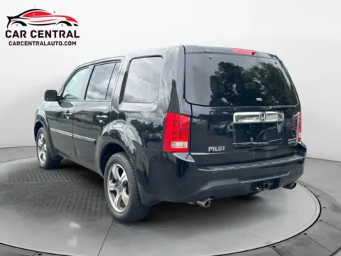 Another view of 2015 Honda Pilot SE Sport Utility 4D for sale in Wallingford, CT at Car Central Wallingford