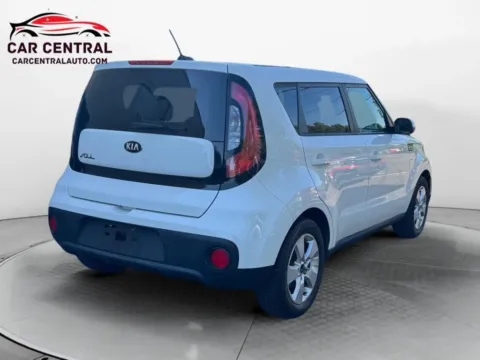 More photos of 2018 Kia Soul Wagon 4D at Car Central Wallingford, CT