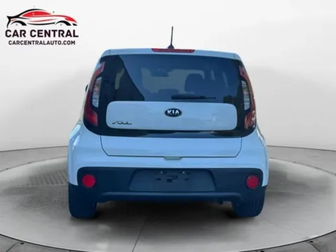 More photos of 2018 Kia Soul at Car Central Wallingford, CT