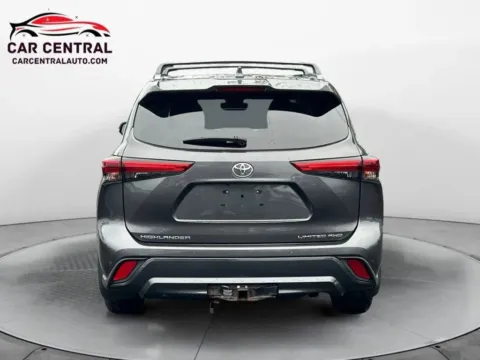 More photos of 2021 Toyota Highlander Limited Sport Utility 4D at Car Central Wallingford, CT