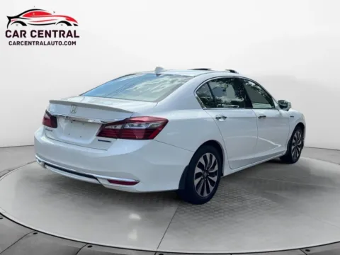 More photos of 2017 Honda Accord Hybrid EX-L Sedan 4D at Car Central Wallingford, CT