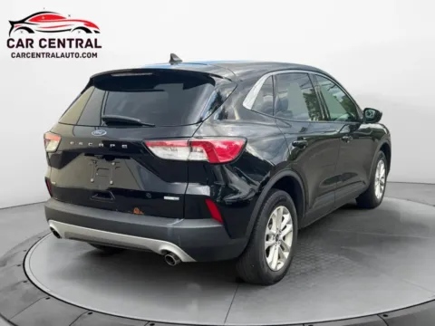 More photos of 2020 Ford Escape SE Sport Utility 4D at Car Central Wallingford, CT