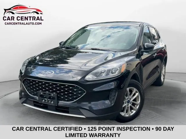 2020 Ford Escape SE's photo