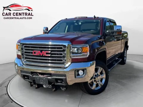 Red 2017 GMC Sierra 2500 HD Crew Cab SLT Pickup 4D 6 1/2 ft for sale in Wallingford, CT