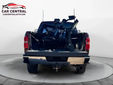 More photos of 2017 GMC Sierra 2500 HD Crew Cab SLT Pickup 4D 6 1/2 ft at Car Central Wallingford, CT