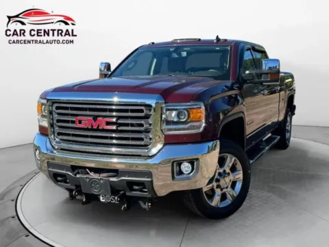 Red 2017 GMC Sierra 2500HD SLT for sale in Wallingford, CT