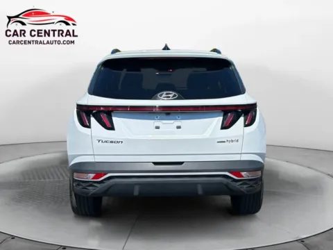 More photos of 2022 Hyundai Tucson Hybrid SEL Convenience Sport Utility 4D at Car Central Wallingford, CT