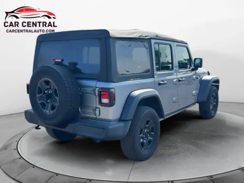 More photos of 2018 Jeep Wrangler Unlimited All New Sport SUV 4D at Car Central Wallingford, CT