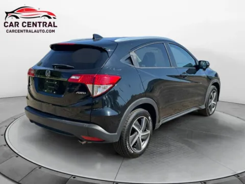 More photos of 2022 Honda HR-V EX Sport Utility 4D at Car Central Wallingford, CT