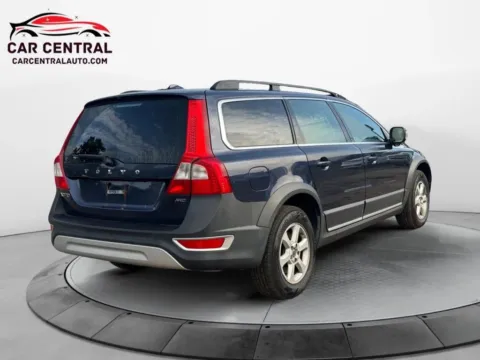 More photos of 2011 Volvo XC70 3.2 Wagon 4D at Car Central Wallingford, CT
