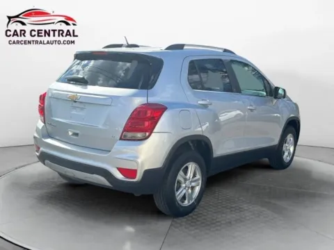 More photos of 2017 Chevrolet Trax LT at Car Central Wallingford, CT