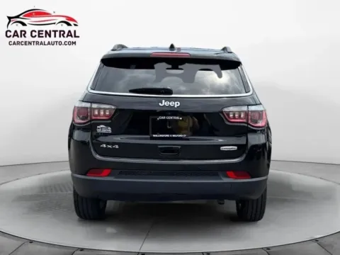 More photos of 2018 Jeep Compass Latitude at Car Central Wallingford, CT