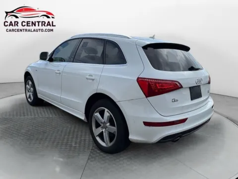 Another view of 2012 Audi Q5 3.2 Premium Plus for sale in Wallingford, CT at Car Central Wallingford